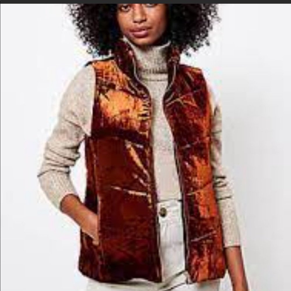 Loft Velvet Puffer Vest